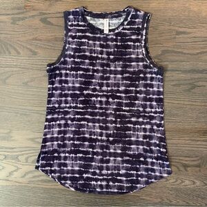 ATHLETA Breezy Stripe Tank in Tie Dye Stripe Navy Small